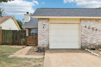 4003 Stonebridge Dr in Round Rock, TX - Building Photo - Building Photo