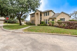 800 Mulligan Ct in Richmond, TX - Building Photo - Building Photo