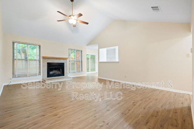 255 Barclay Ave in Coppell, TX - Building Photo - Building Photo