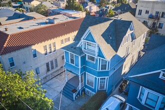 Victorian @ 11th Place in Los Angeles, CA - Foto de edificio - Building Photo