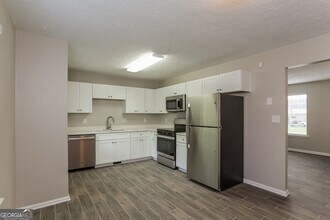 382 Pleasant Way in Temple, GA - Building Photo - Building Photo