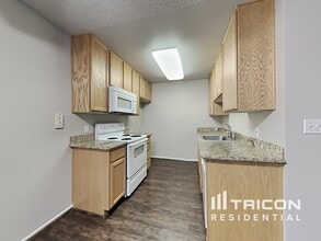 113 Rocky Hill Rd in Vacaville, CA - Building Photo - Building Photo