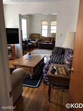 27 Conwell Ave-Unit -# 2 in Somerville, MA - Building Photo - Building Photo