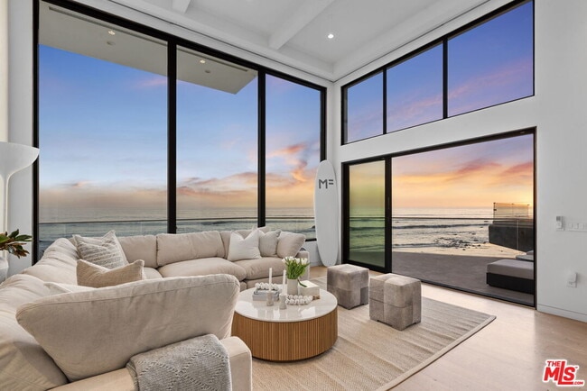 property at 24146 Malibu Rd