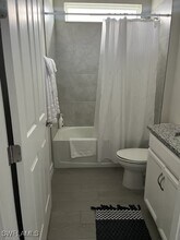 425 Coral Reef Pl in Cape Coral, FL - Building Photo - Building Photo