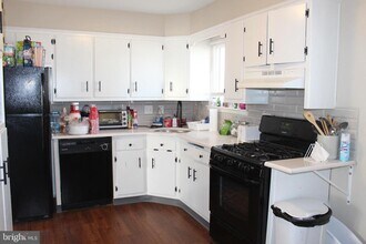 607 Heston Rd in Glassboro, NJ - Building Photo - Building Photo