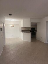 3021 Alcazar Pl in Palm Beach Gardens, FL - Building Photo - Building Photo