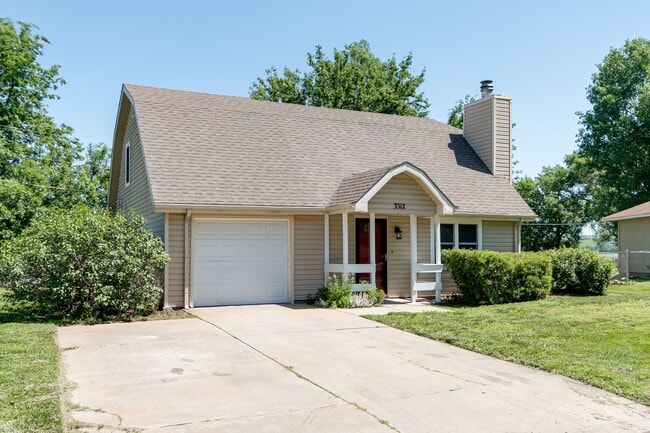 property at 3312 Shady Valley Dr