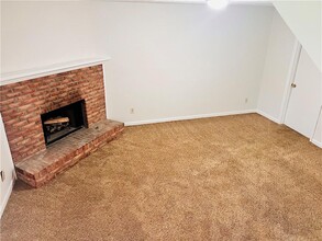 4310 Ridgetop Dr in Ellenwood, GA - Building Photo - Building Photo