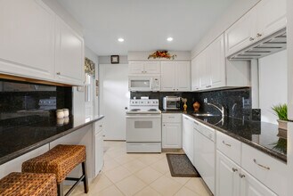 6461 NW 2nd Ave in Boca Raton, FL - Building Photo - Building Photo