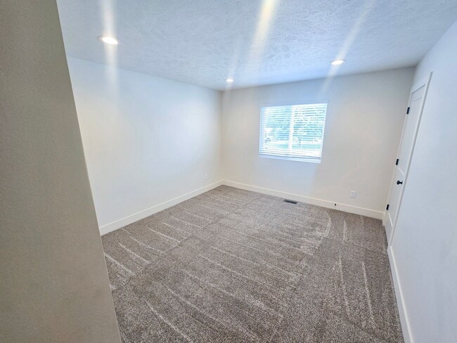 property at 308 E 13th St