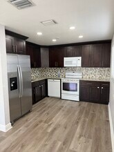 6120 SW 38th St in Davie, FL - Building Photo - Building Photo