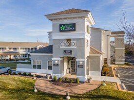 Furnished Studio - Lenexa