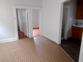26 Caroline Ave in Clifton, NJ - Building Photo - Building Photo