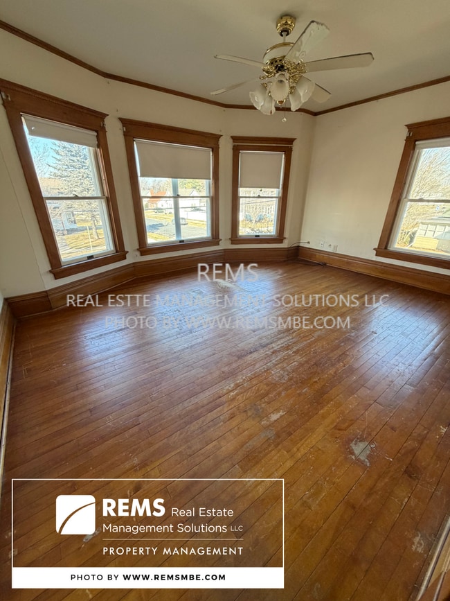 203 S Albert Ave in Reedsburg, WI - Building Photo - Building Photo