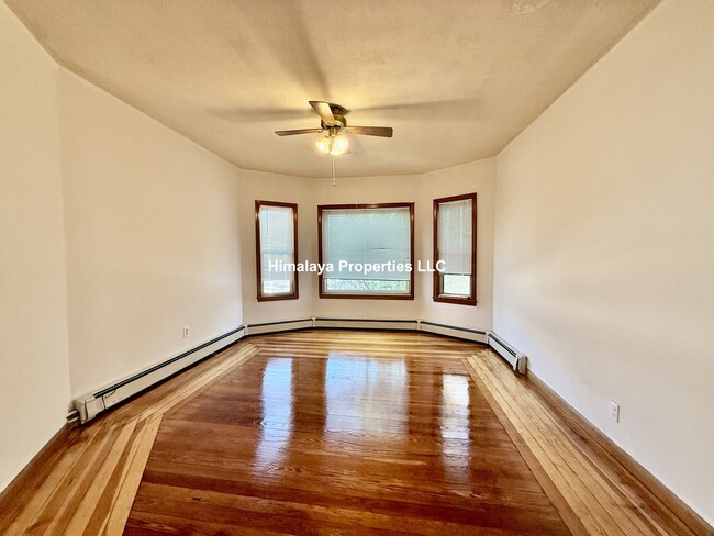6 Boston Ave, Unit 2 in Somerville, MA - Building Photo - Building Photo