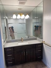 2400 Unwin Ct in South San Francisco, CA - Building Photo - Building Photo