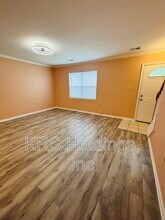 1235 Thomas Jefferson Pl in Fredericksburg, VA - Building Photo - Building Photo