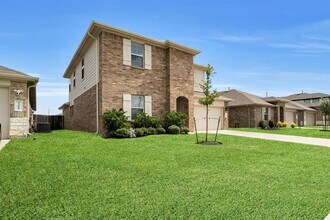 22614 Petrizzi Ln in Katy, TX - Building Photo - Building Photo