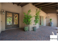 20402 N 100th Pl in Scottsdale, AZ - Foto de edificio - Building Photo