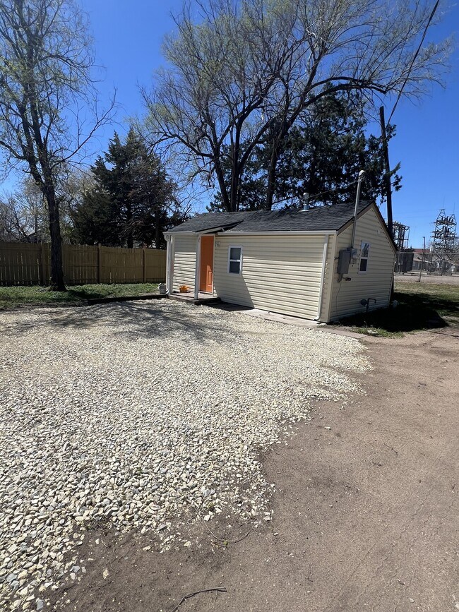 316 W Sherman Ave Rentals in Hutchinson, KS