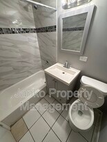 3343 Commercial Ave in South Chicago Heights, IL - Building Photo