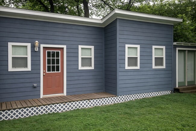 5001 Duval St in Austin, TX - Building Photo - Building Photo