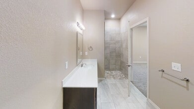 Villas at Belle Meadows in Belton, TX - Building Photo - Building Photo
