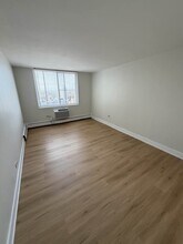 6325 N Sheridan Rd, Unit 6325 N Sheridan in Chicago, IL - Building Photo - Building Photo