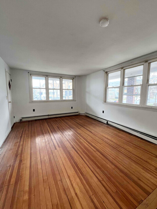 370 Second Ave-Unit -1 in Albany, NY - Building Photo