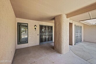 12433 W Fieldstone Dr in Sun City West, AZ - Foto de edificio - Building Photo