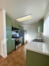 2807 The Avenue N in North Las Vegas, NV - Building Photo - Building Photo