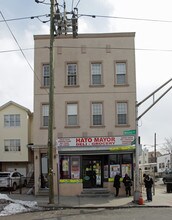 176 Webster Ave in Jersey City, NJ - Building Photo - Building Photo