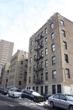 2120 Tiebout Ave in Bronx, NY - Building Photo - Building Photo