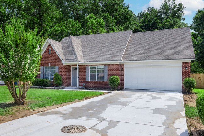 2653 W Avalon Dr in Horn Lake, MS - Foto de edificio - Building Photo