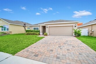 473 Ogelthorpe Dr in Davenport, FL - Foto de edificio - Building Photo