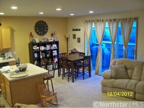 13636 Brick Path in Rosemount, MN - Building Photo - Building Photo