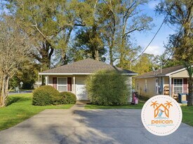 1716 N S St in Pensacola, FL - Building Photo