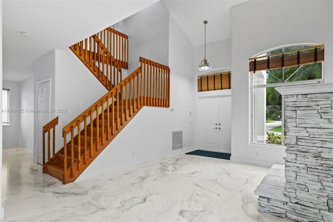 4593 NW 7th Pl in Deerfield Beach, FL - Building Photo - Building Photo