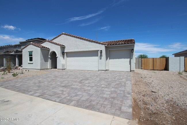 2050 E Piedmont Pl in Casa Grande, AZ - Building Photo - Building Photo