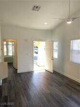 2184 Norwegian Wood Ln in Henderson, NV - Building Photo - Building Photo