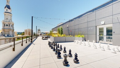 Envoy in Sacramento, CA - Foto de edificio - Building Photo