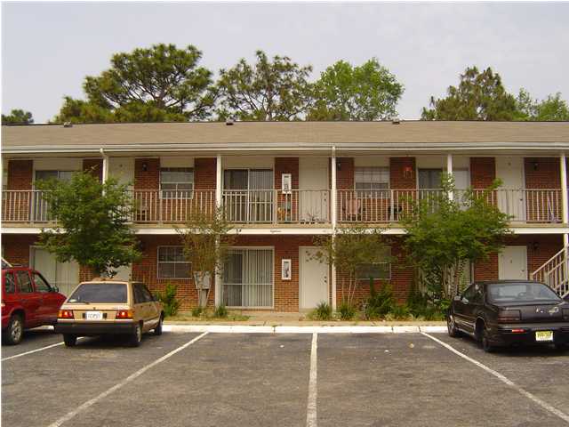 18 Wright Pky SW in Fort Walton Beach, FL - Building Photo - Building Photo