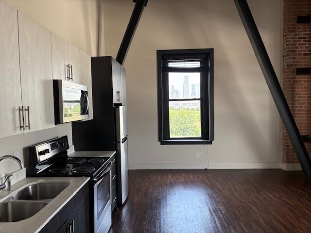 806 Sampson St in Houston, TX - Building Photo - Building Photo