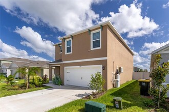 1083 Cascade Dr in Davenport, FL - Building Photo - Building Photo