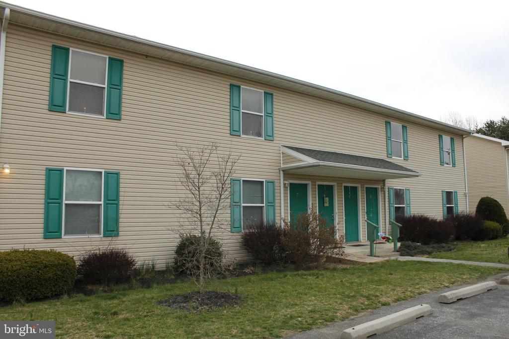 534 Warm Spring Rd in Chambersburg, PA - Foto de edificio