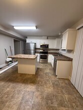 783 Naugatuck Ave in Milford, CT - Building Photo - Building Photo