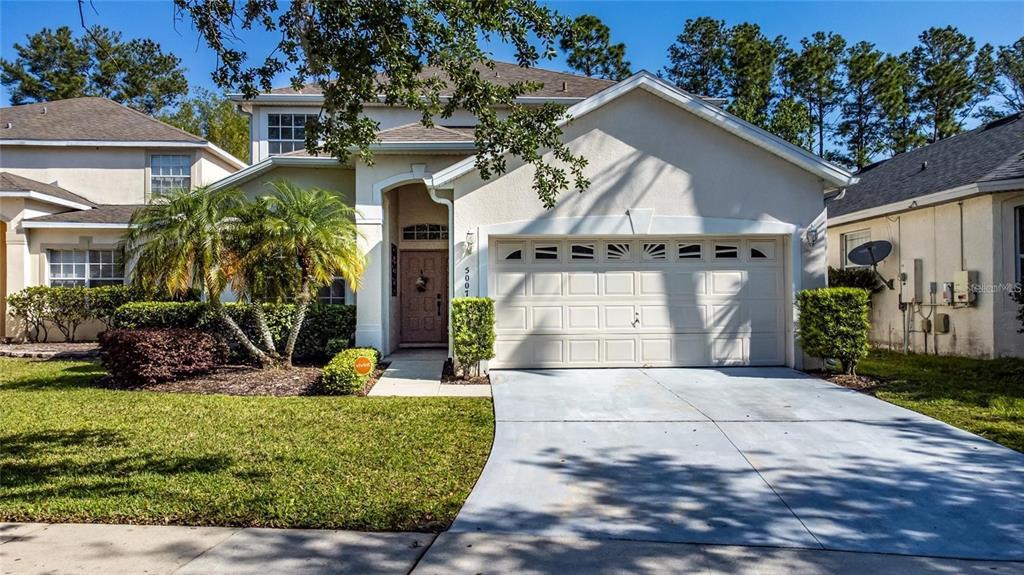 5007 Bellthorn Dr in Orlando, FL - Building Photo