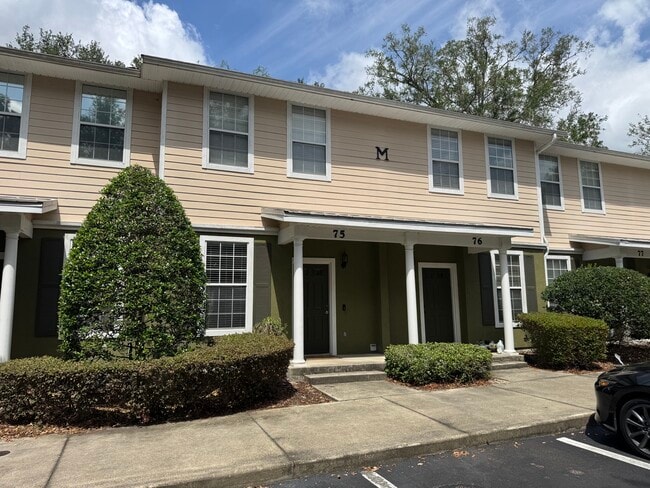 property at 2508 SW 35th Pl