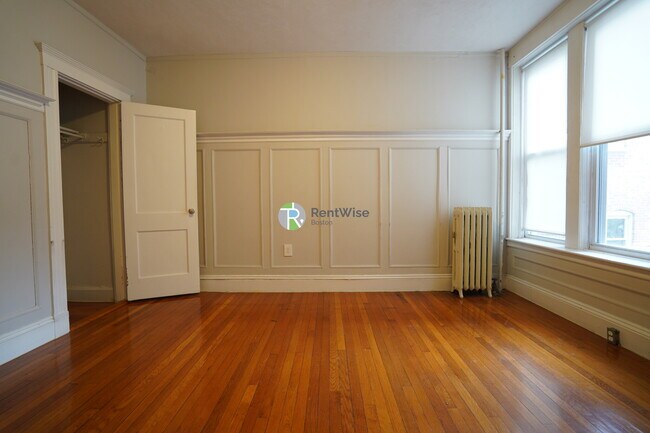 1116 Commonwealth Ave in Boston, MA - Foto de edificio - Building Photo